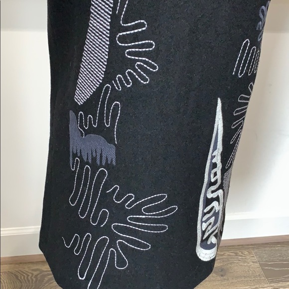 Dress - Picture 3 of 10